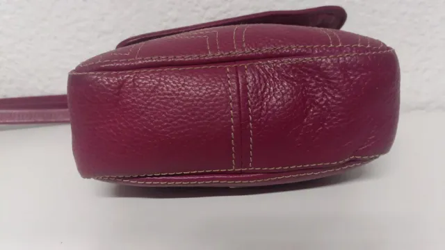 Bolso Purificación García cuero morado