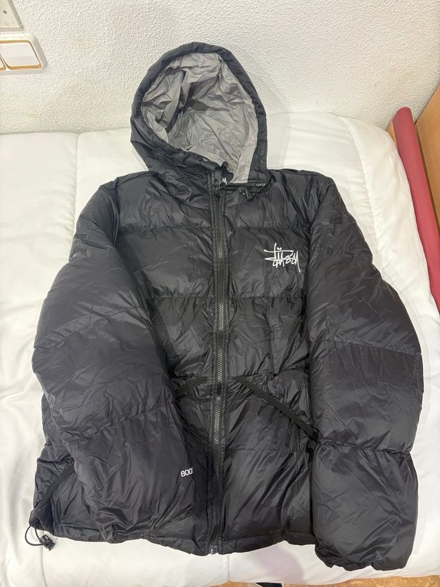 Chaqueta Stüssy acolchada. Talla L