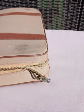 Máquina de escribir Olivetti Pluma 21