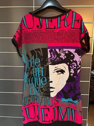 Camiseta larga estampado retro