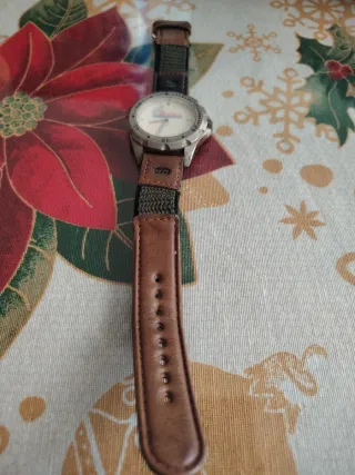Reloj ZEBEC Cuarzo Marrón y Plateado