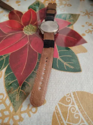 Reloj ZEBEC Cuarzo Marrón y Plateado