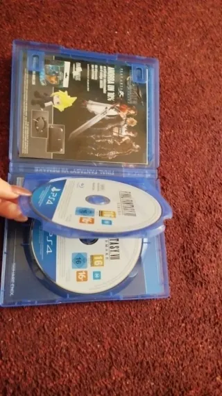 PS4 (PlayStation 4) Negra +2 mandos +5 juegos