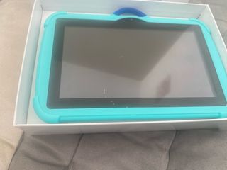 Tablet infantil azul y verde