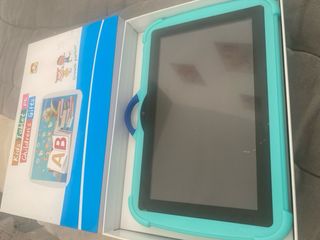 Tablet infantil azul y verde