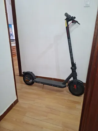 Patinete Eléctrico Xiaomi Scooter 4