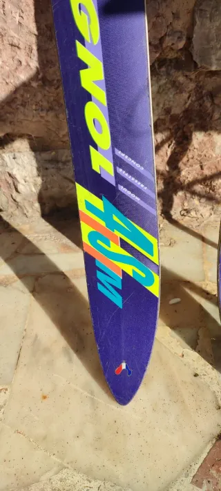 Esquís Rossignol 4-SM Agarre Salmón y Bastones Pro