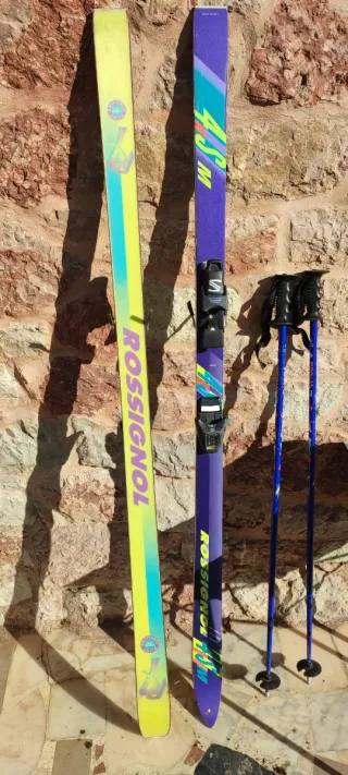 Esquís Rossignol 4-SM Agarre Salmón y Bastones Pro