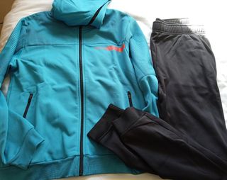 2 Chándals John Smith Talla chica 13-14 años