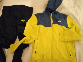 2 Chándals John Smith Talla chica 13-14 años