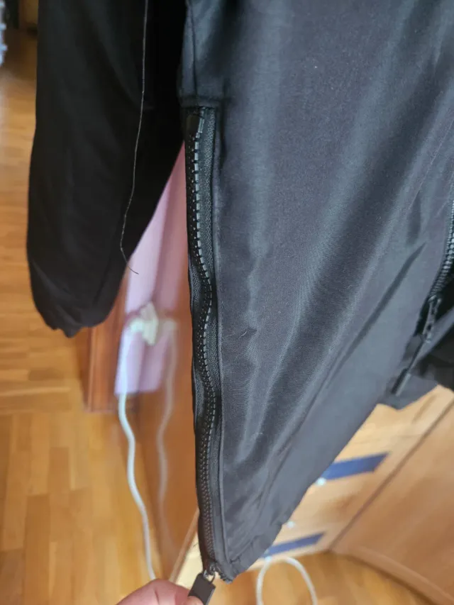 Chaqueta Tenth Negra Talla M