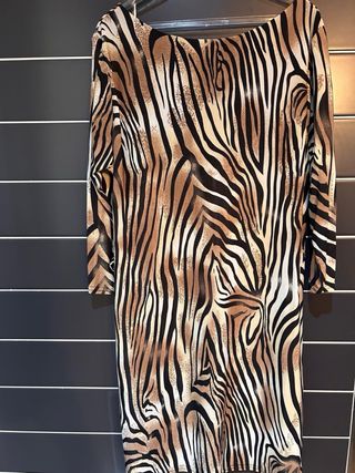 Vestido vaporoso estampado cebra