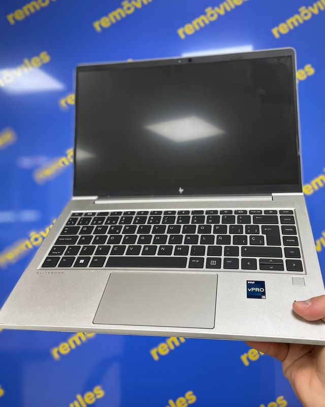 HP Elitebook 640 G9 -83213-