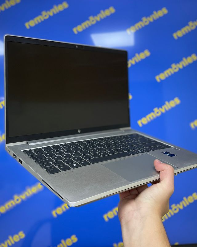 HP Elitebook 640 G9 -83213-