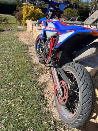 Beta 125cc 4t Supermotard