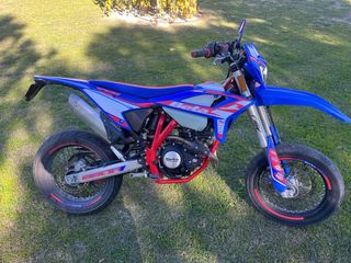 Beta 125cc 4t Supermotard