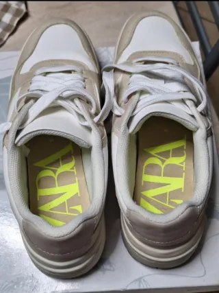 Scarpe Zara beige e bianche