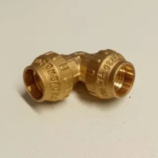 Codo latón 15mm