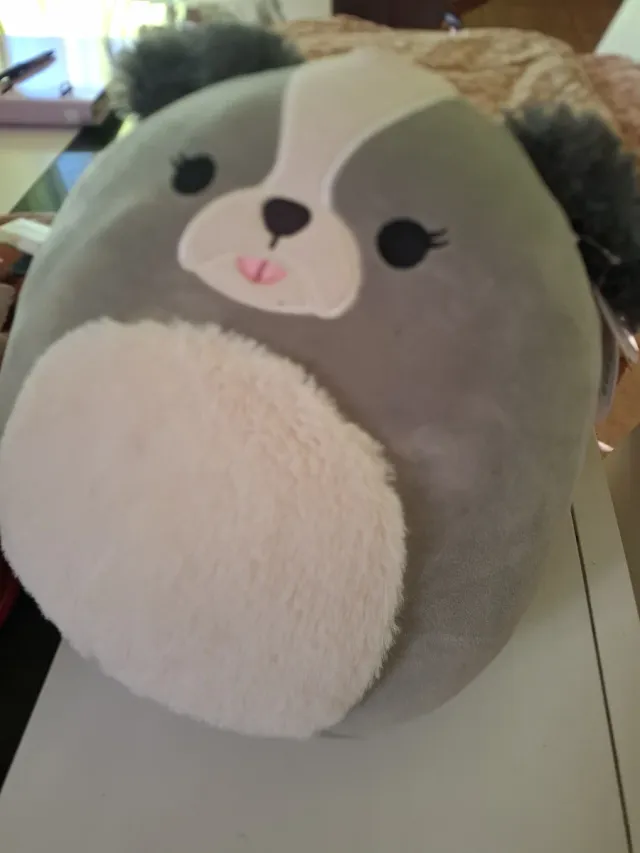 Peluche Squishmallow Perro Gris