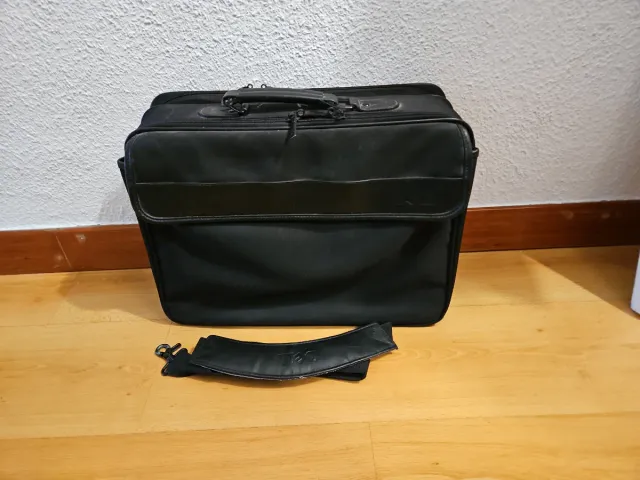 Maletín portátil Dell negro