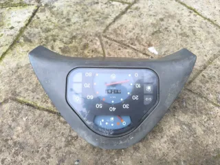 Contachilometri Vespa 50 HP / V