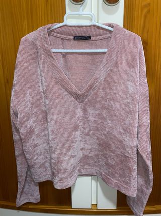Jersey Stradivarius rosa cuello pico