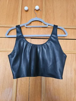 Top efecto piel Oysho Talla L