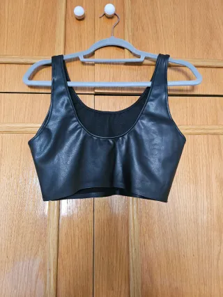 Top efecto piel Oysho Talla L