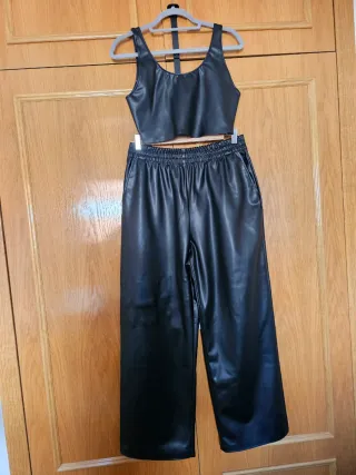 Top efecto piel Oysho Talla L