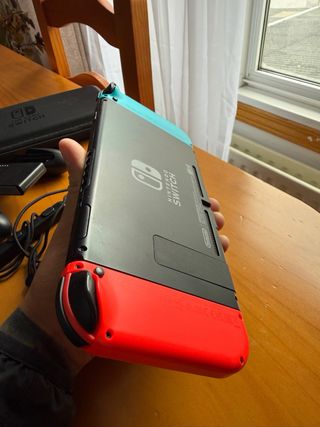Nintendo Switch Azul/Rojo + Dock +Cargador +hdmi