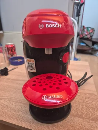 Cafetera Tassimo Bosch Roja