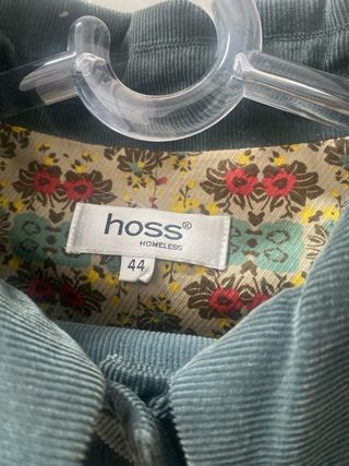 Abrigo y pantalón de pana Hoss Intropia verde