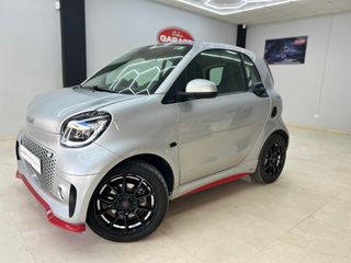 SMART fortwo EQ Ushuaia Limited Edition coupe