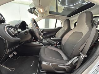 SMART fortwo EQ Ushuaia Limited Edition coupe