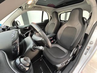 SMART fortwo EQ Ushuaia Limited Edition coupe