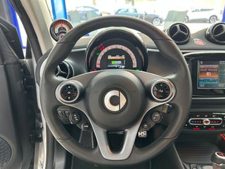 SMART fortwo EQ Ushuaia Limited Edition coupe