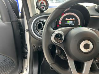 SMART fortwo EQ Ushuaia Limited Edition coupe