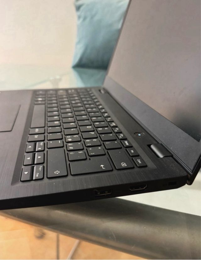Lenovo 14w Portatile AMD A6 + Caricabatterie