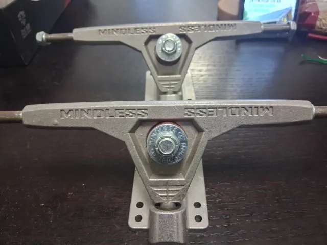 Ejes Longboard Mindless