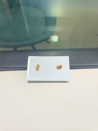 Pendientes Oro 18K Estrella Nácar y Circonita