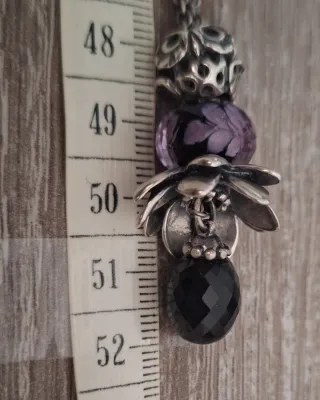 Collana Trollbeads con gufo e pietra nera