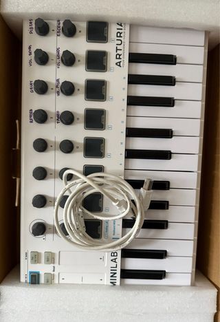 Controlador Arturia Minilab MKII Blanco