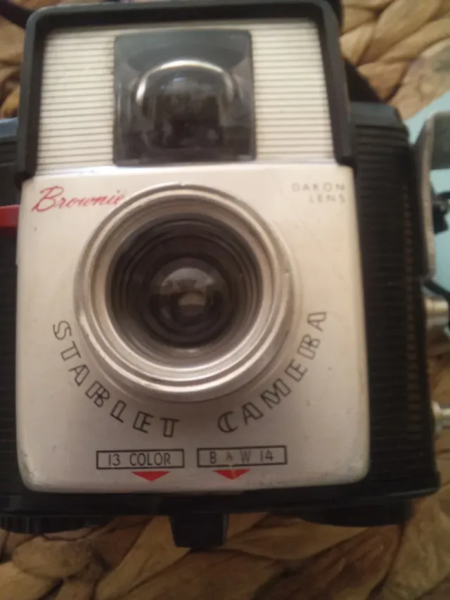 Cámara Kodak Brownie Starlet Vintage