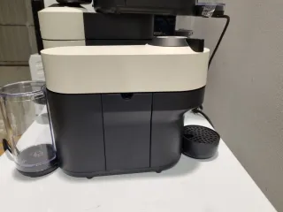 Cafetera Nespresso Krups Vertuo Pop