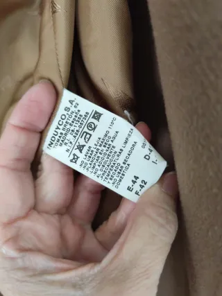 Abrigo de paño marrón