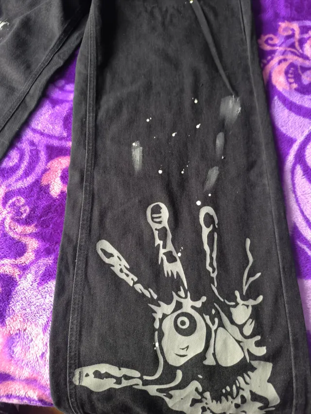 Vaqueros chico beige con arañas Talla M y 30