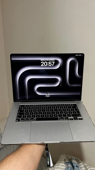 MacBook Air 15' 2023 512gb