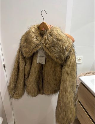 Chaqueta pelo Stradivarius Talla S