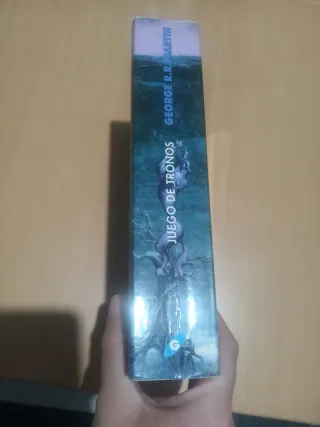 LIQUIDACIÓN ‼️Libro Juego de tronos / 1