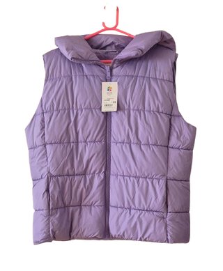 Chaleco acolchado con capucha